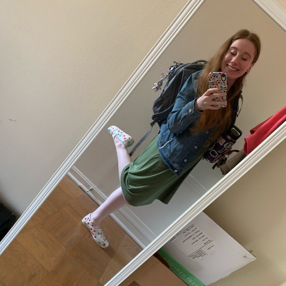 Meet your Posher, Alexandra! - Picture 2 of 3